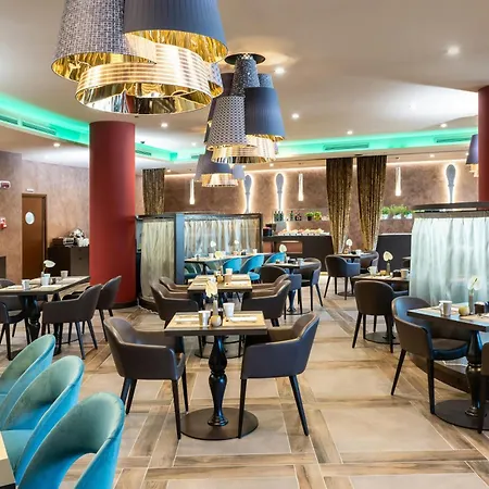 Hotel Leonardo Royal Venice 4*