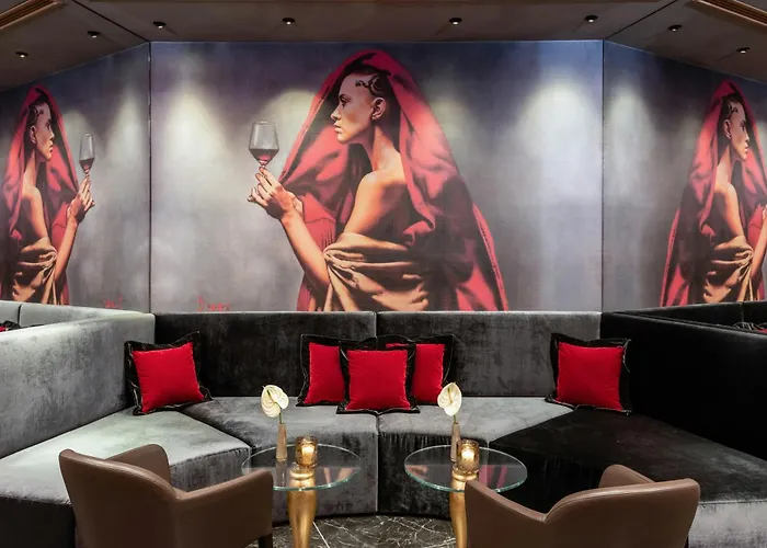 Hotel Leonardo Royal Venice 4*