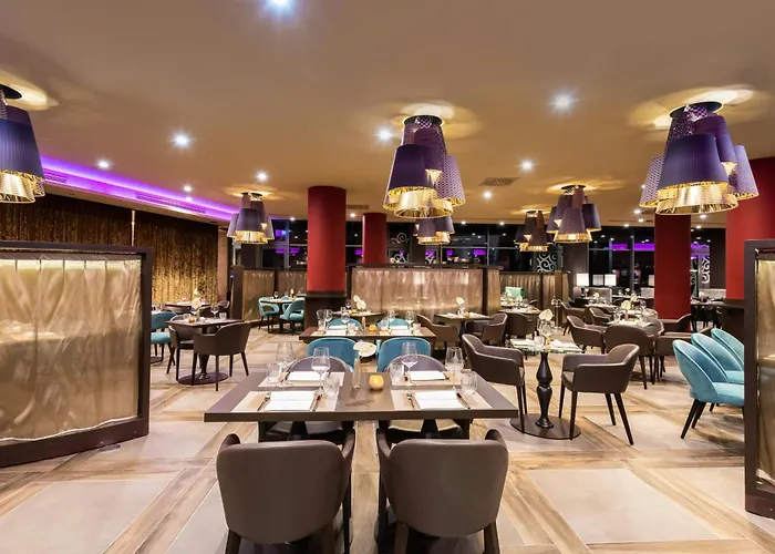 Hotel Leonardo Royal Venice 4*