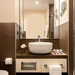 Leonardo Royal Venice Hotel 4*