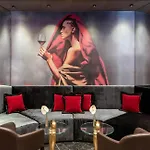 Hotel Leonardo Royal Venice 4*