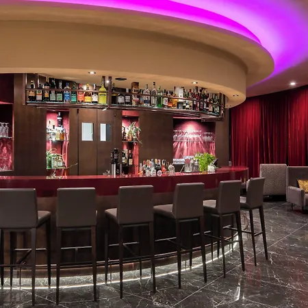 Leonardo Royal Venice 4* ميستر